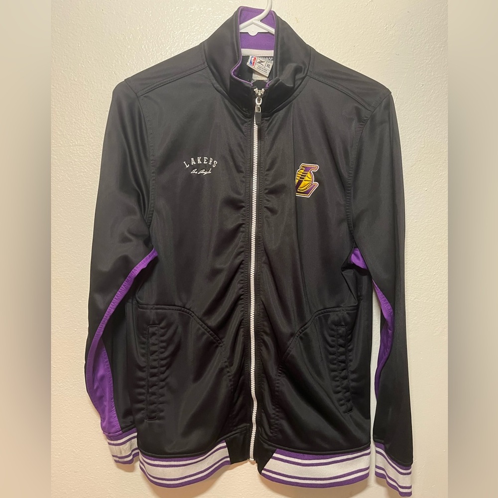 Lakers/Nike Mens zip up track jacket